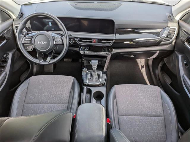 Used 2025 Kia Seltos S image 18