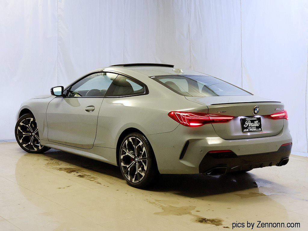 Used 2026 BMW 440i xDrive Coupe w/ Premium Package image 9