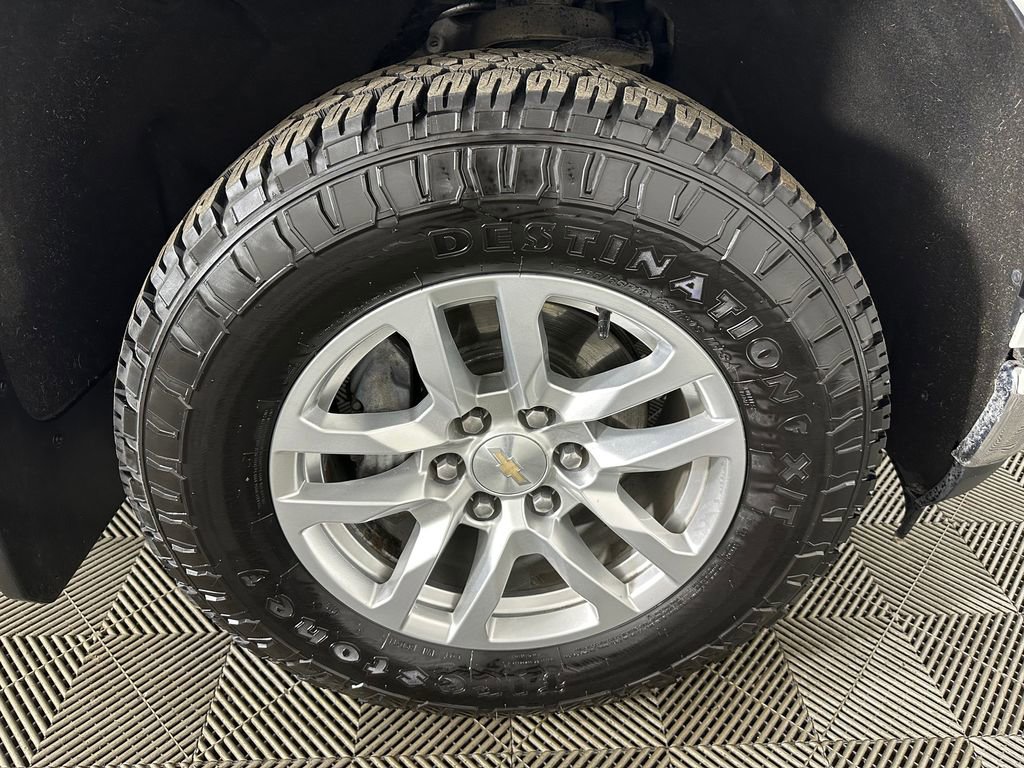 Used 2022 Chevrolet Silverado 1500 LT w/ Z71 Off-Road Package image 34
