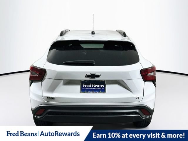 New 2026 Chevrolet Trax LT w/ Driver Confidence Package FWD image 6