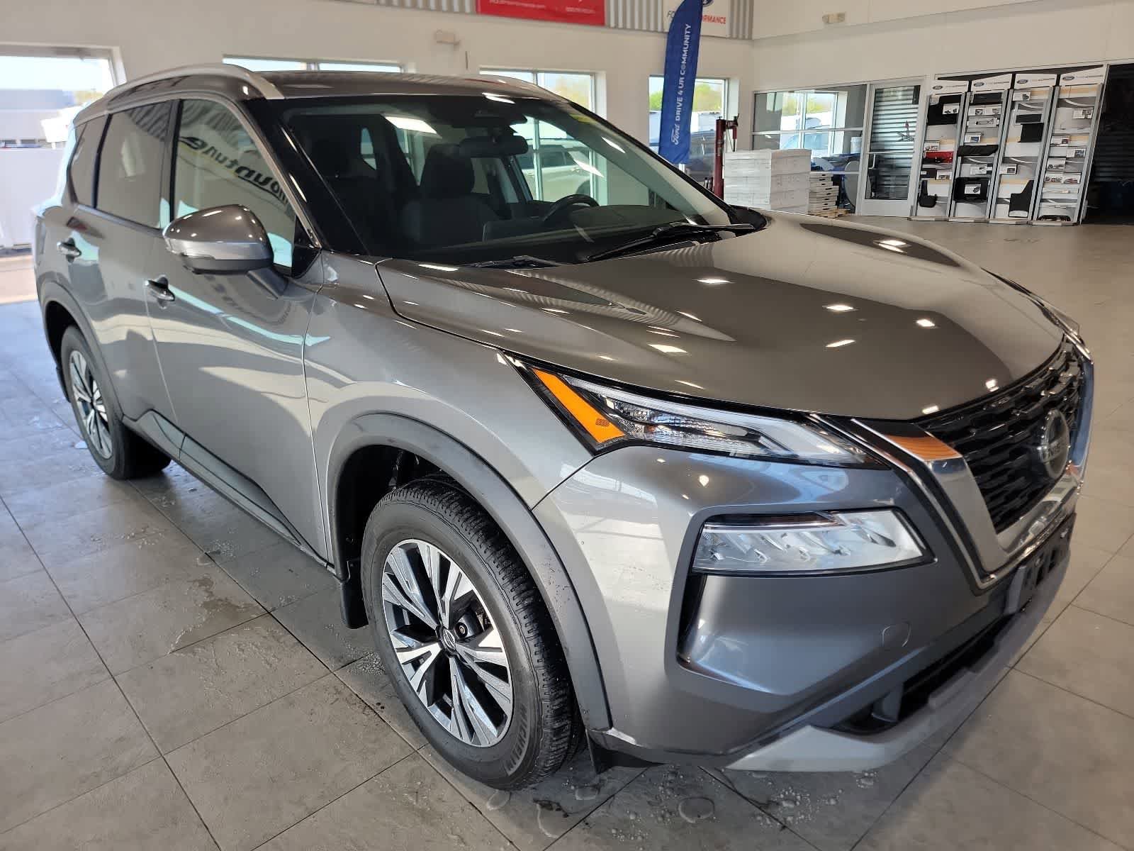 Used 2021 Nissan Rogue SV AWD/4WD image 5