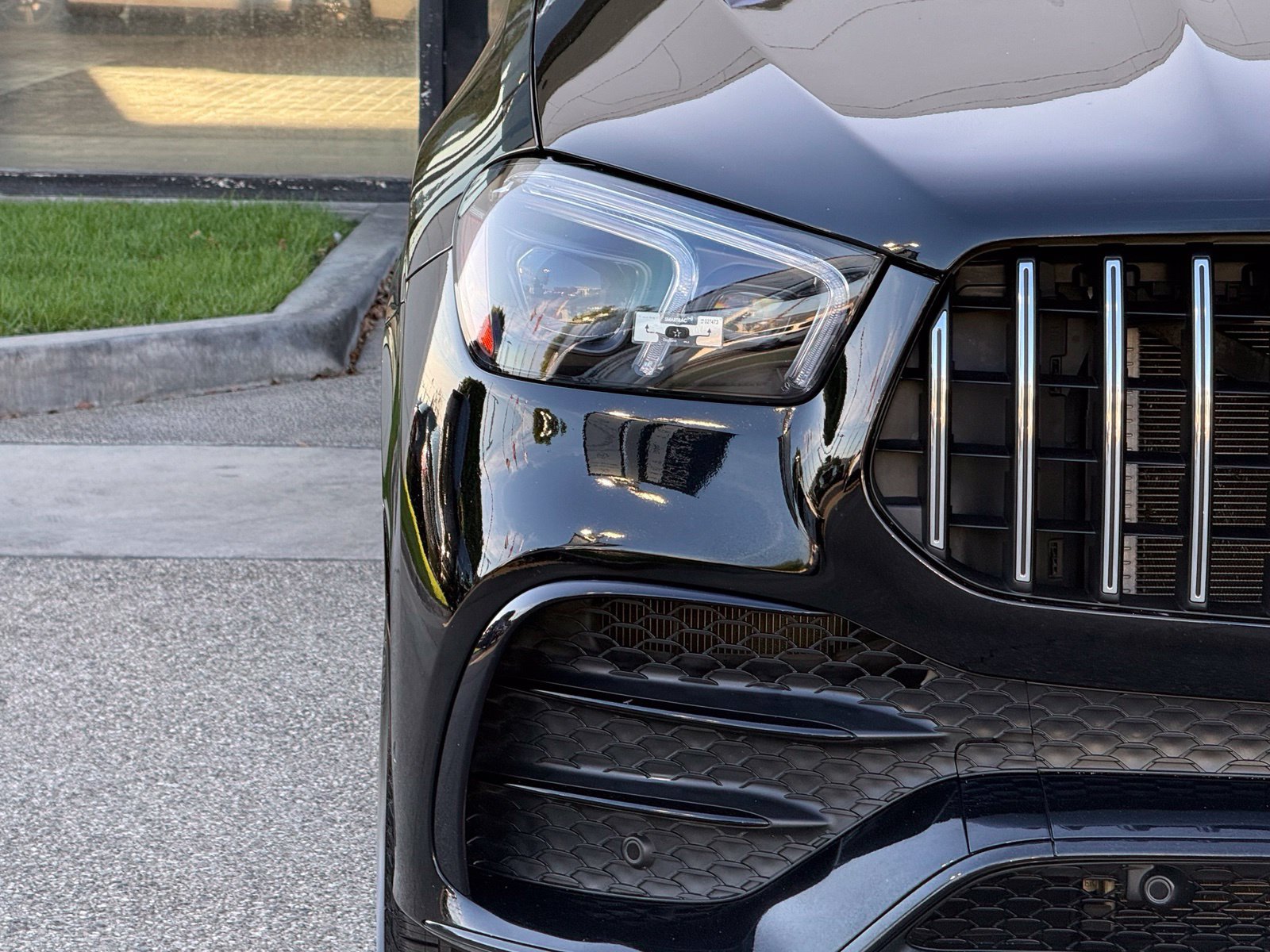 Used 2023 Mercedes-Benz GLE 53 AMG 4MATIC Coupe image 7