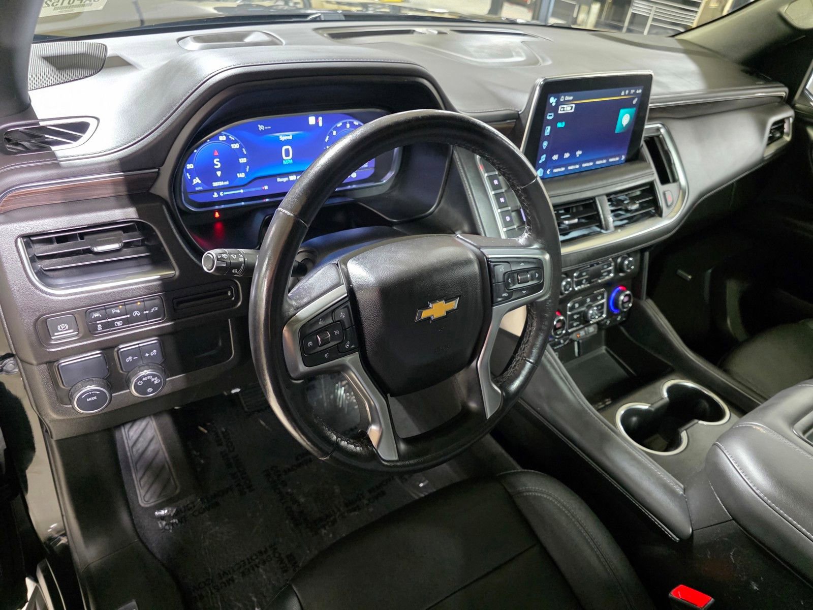 Used 2022 Chevrolet Tahoe LT w/ Luxury Package image 27