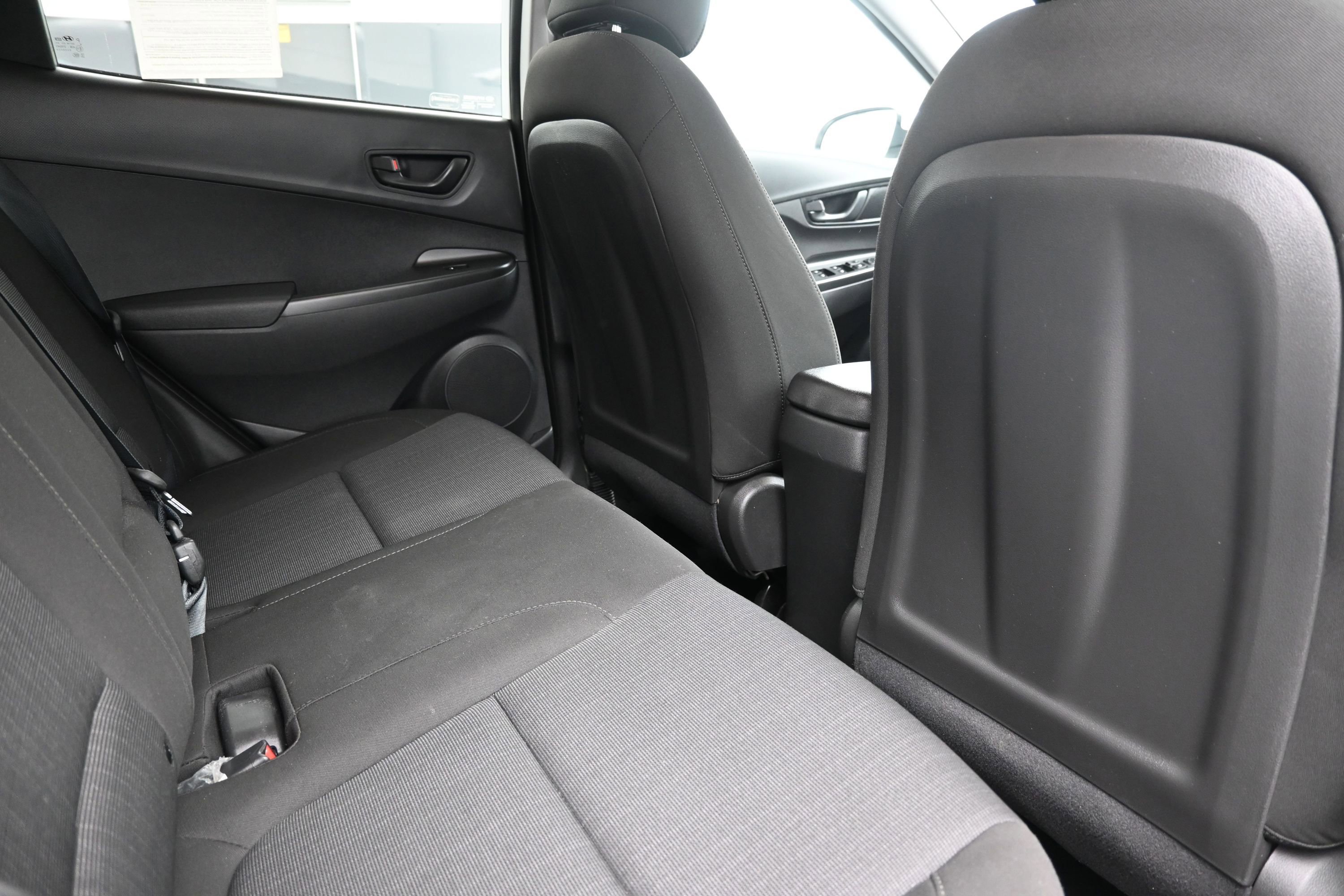 Used 2022 Hyundai Kona SEL FWD image 25
