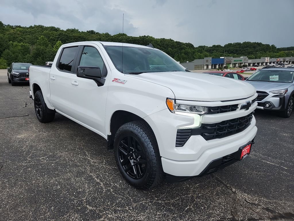 New 2025 Chevrolet Silverado 1500 RST w/ Z71 Off-Road Package AWD/4WD image 2