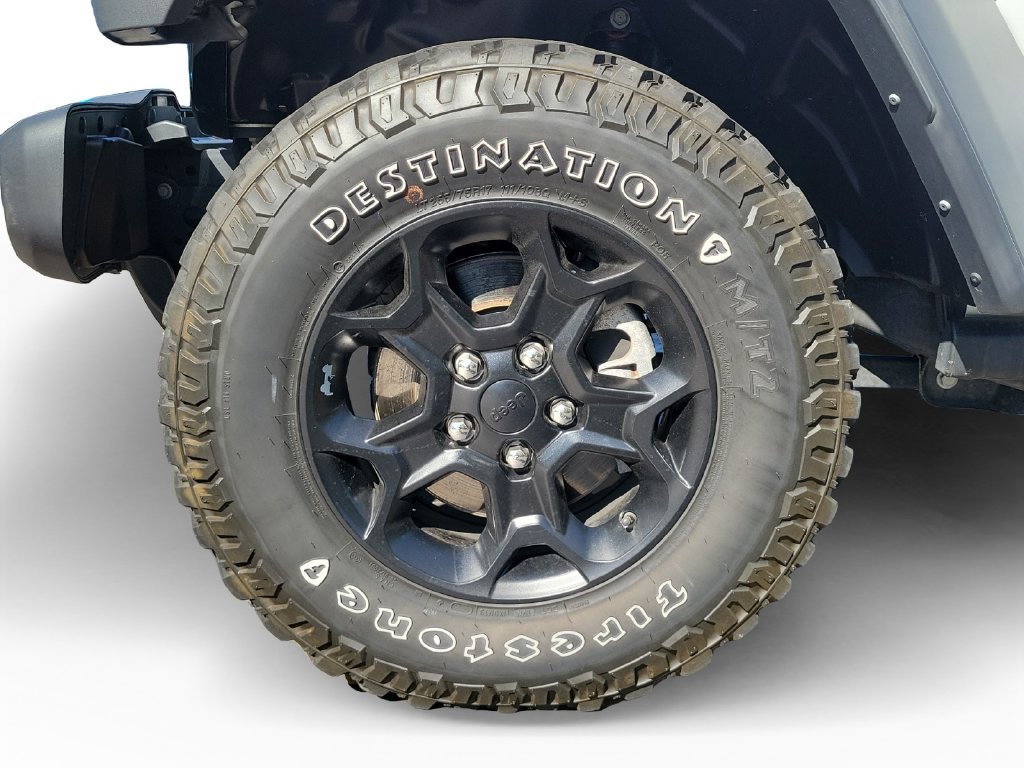 Used 2023 Jeep Wrangler Unlimited w/ Sun & Screen Package AWD/4WD image 27