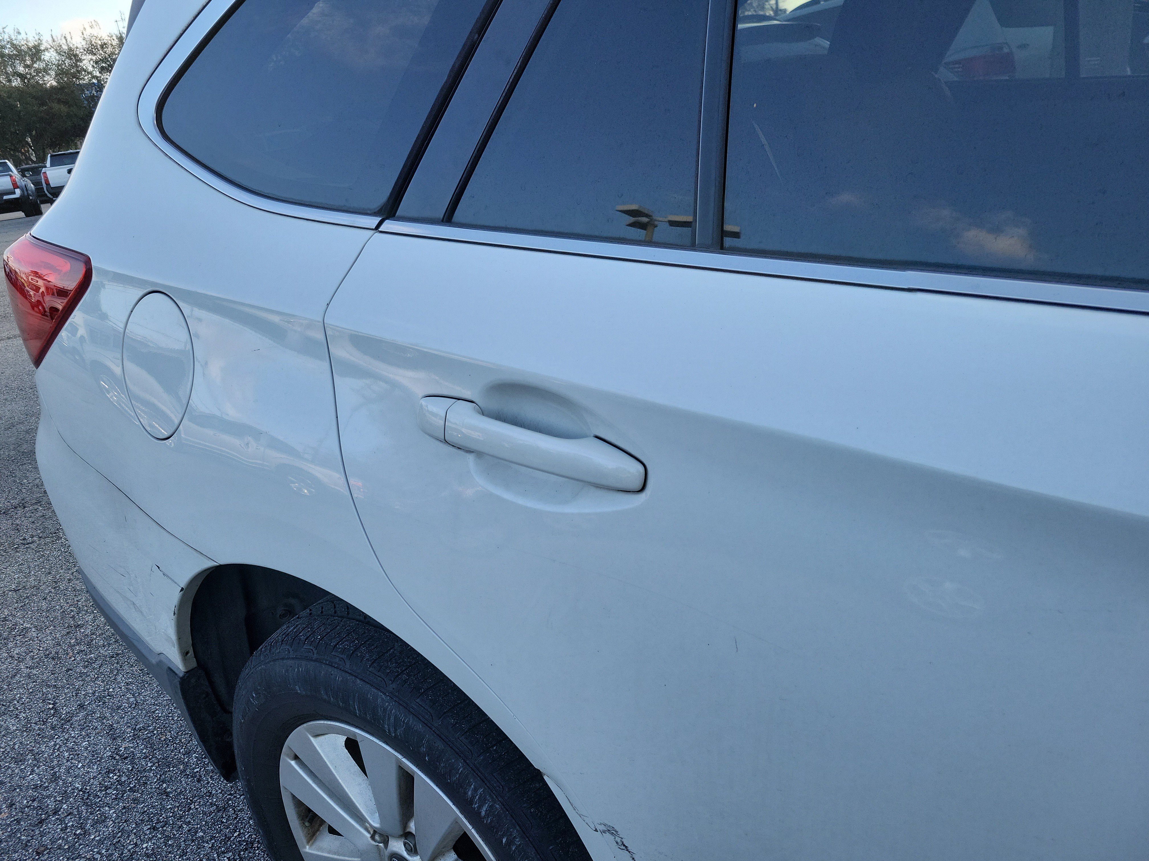 Used 2015 Subaru Outback 2.5i Premium image 16