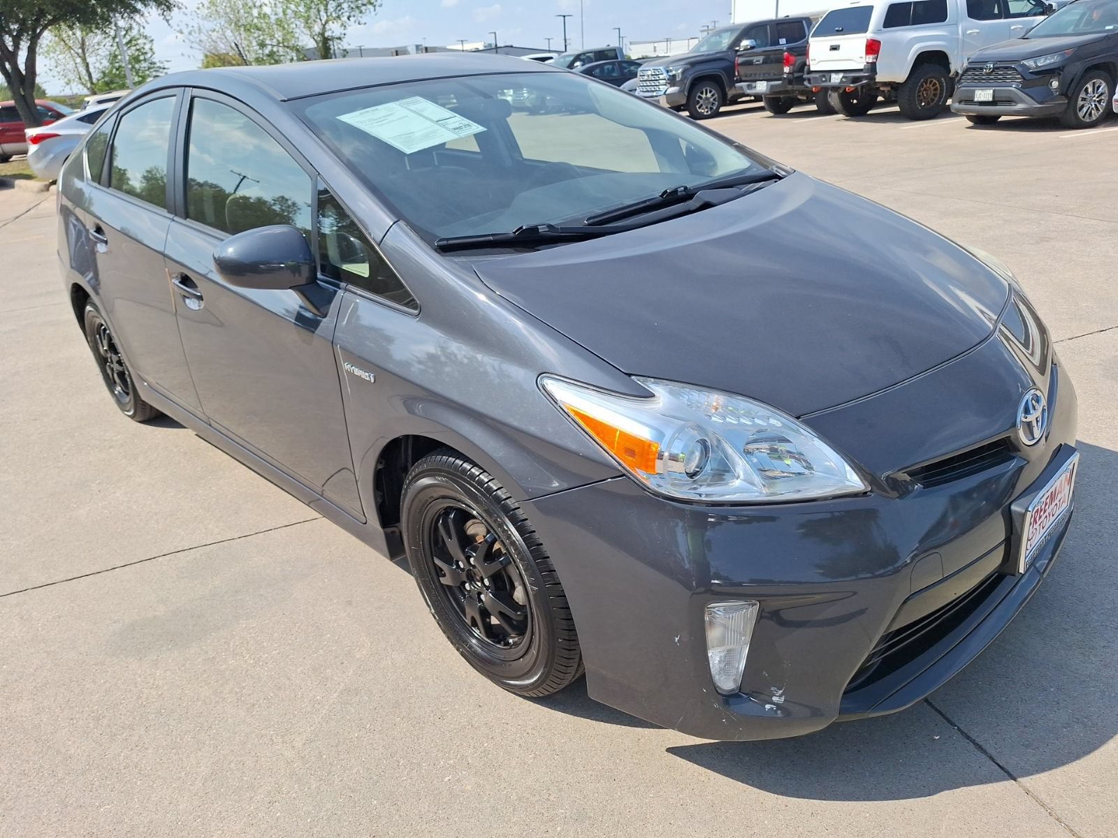 Used 2014 Toyota Prius Two FWD image 8