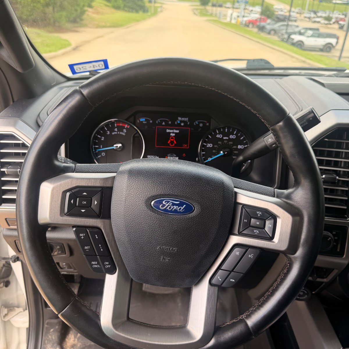 Used 2021 Ford F250 Platinum w/ FX4 Off-Road Package AWD/4WD image 14
