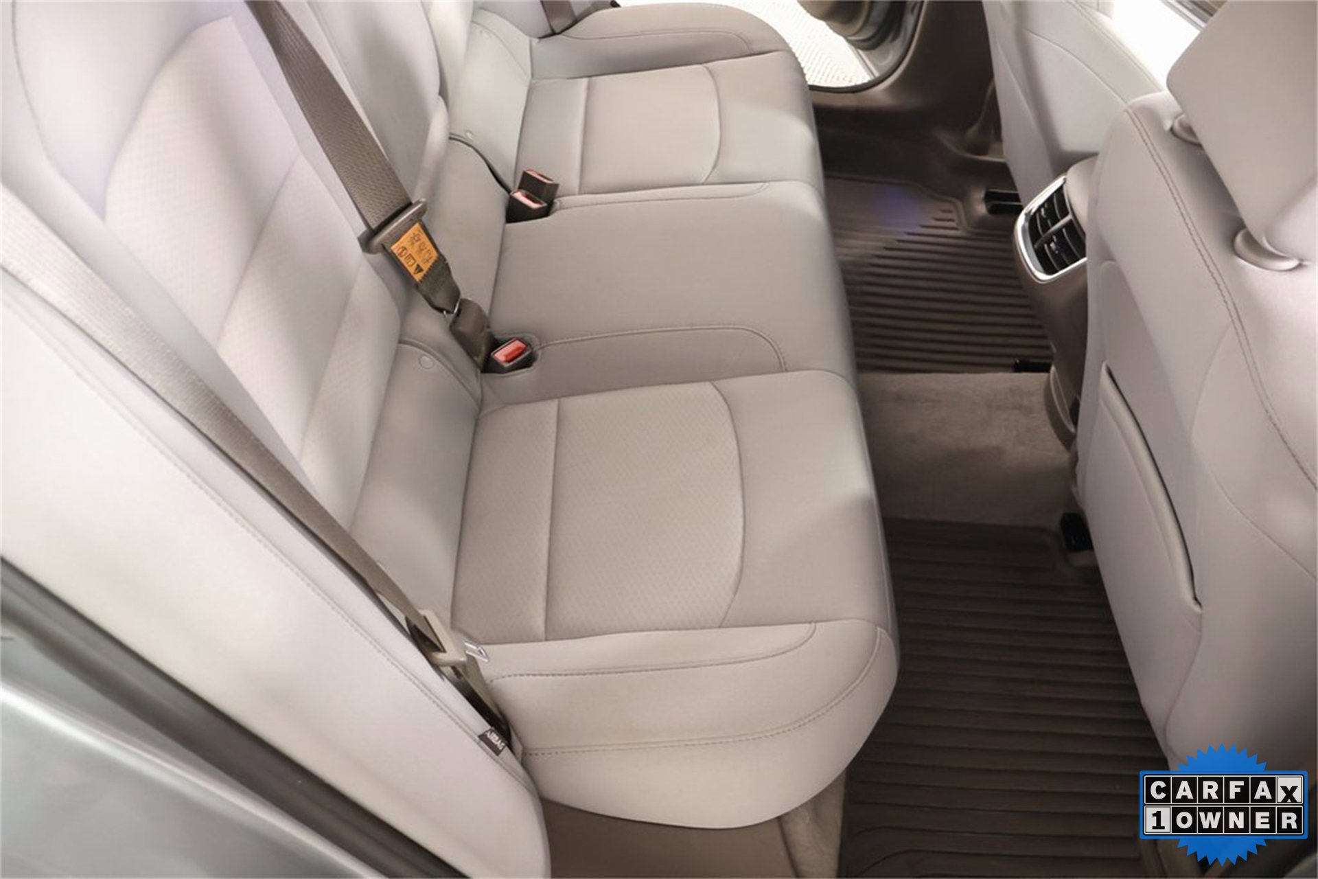 Used 2024 Chevrolet Malibu LT image 14