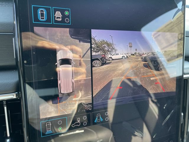 New 2026 GMC Yukon XL Denali w/ Sun & Power Step Package AWD/4WD image 17