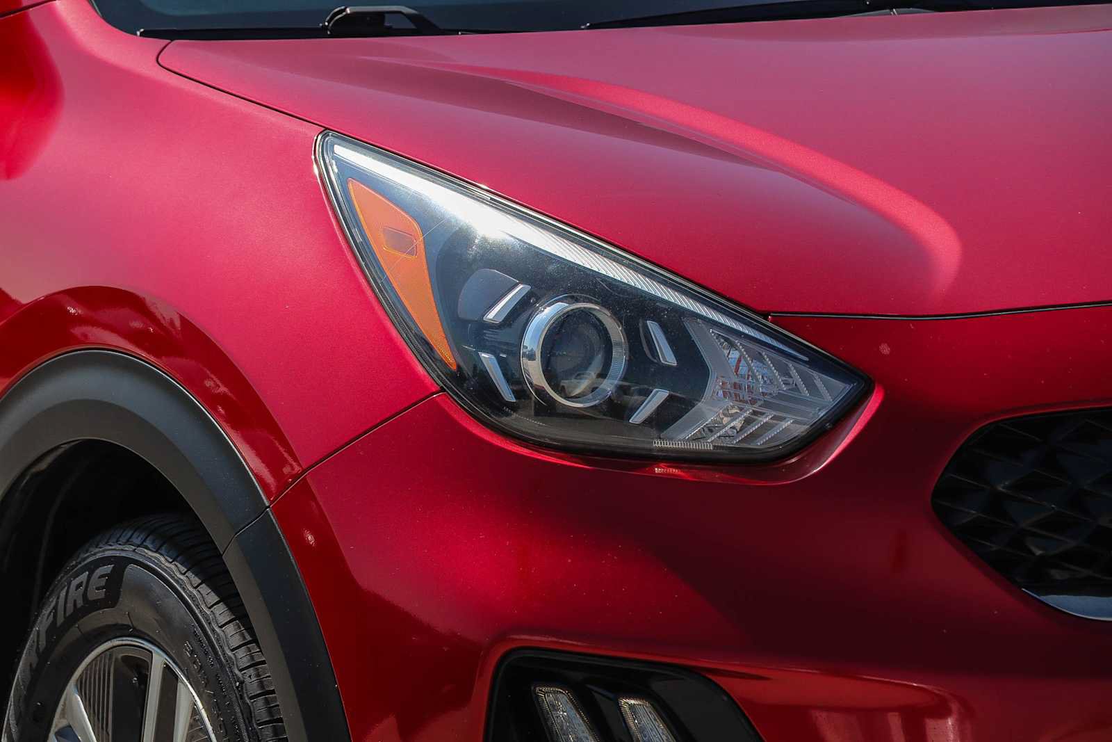 Used 2020 Kia Niro EX FWD image 4