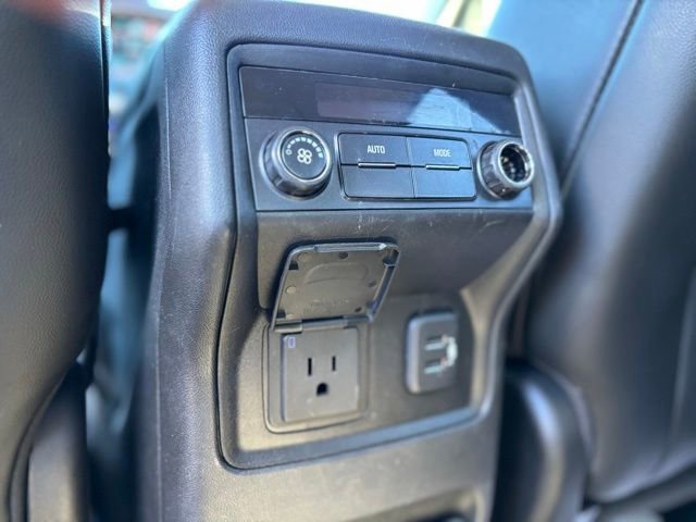 Used 2019 GMC Acadia SLT image 18