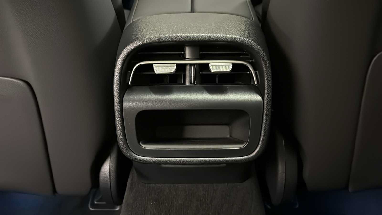 New 2026 Mercedes-Benz E 350 4MATIC Sedan image 28