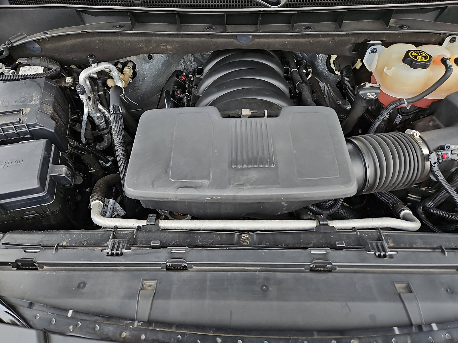 Used 2023 Cadillac Escalade Sport Platinum w/ LPO, ONYX Package image 29