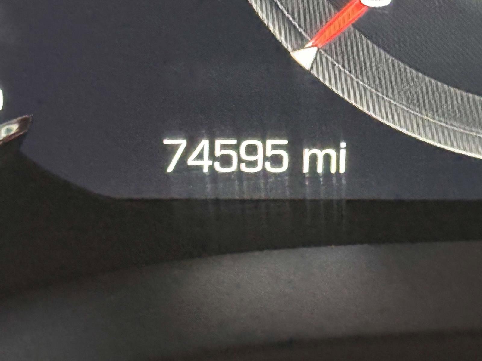 Used 2019 Cadillac Escalade ESV Luxury image 32