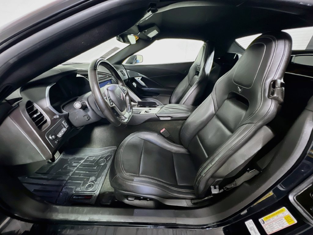 Used 2018 Chevrolet Corvette Grand Sport RWD image 12