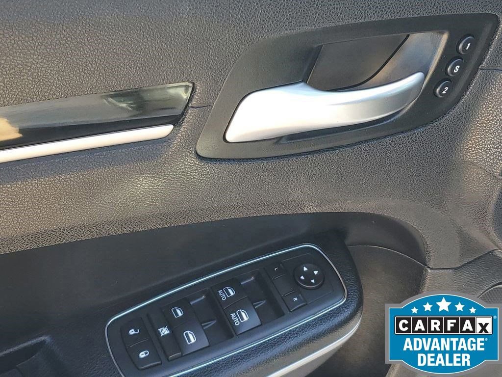 Used 2020 Chrysler 300 S w/ 300S Premium Group image 50