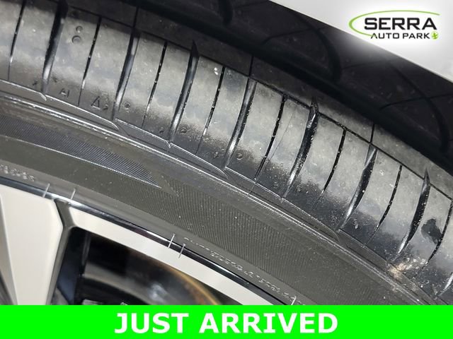 Used 2024 Volvo XC60 B5 Ultimate AWD/4WD image 10