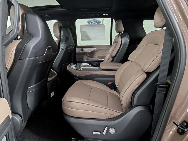New 2026 Lincoln Navigator L Black Label image 10