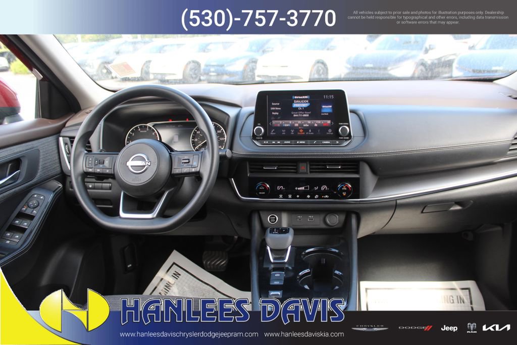Used 2023 Nissan Rogue SV image 18