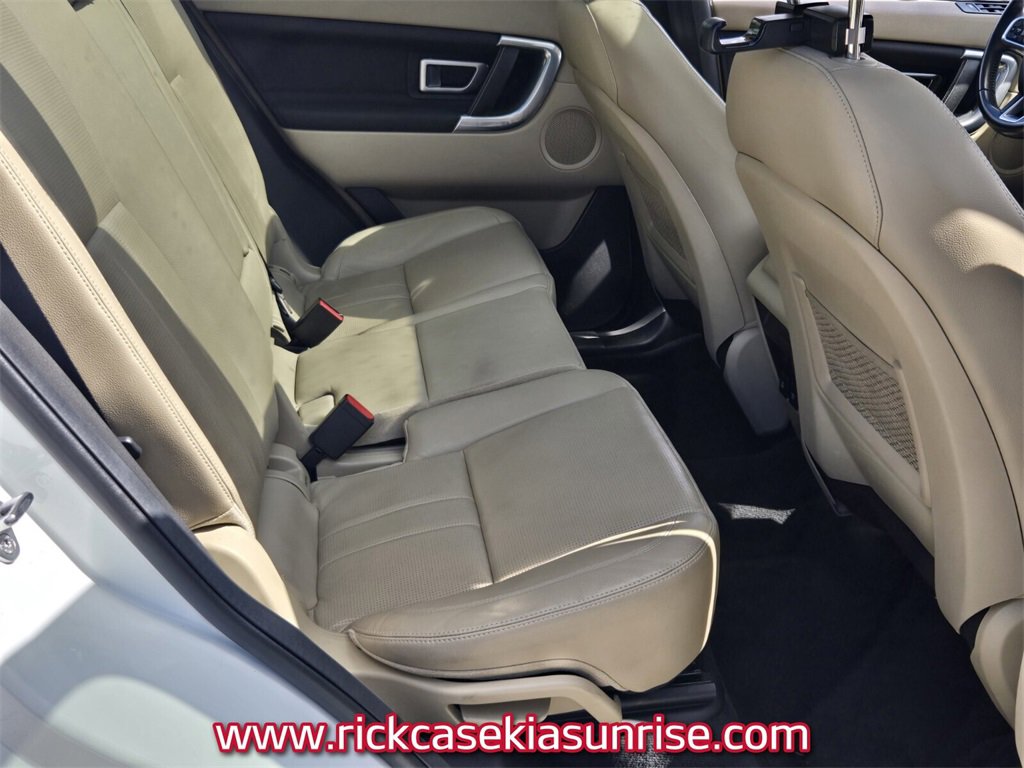 Used 2019 Land Rover Discovery Sport image 17