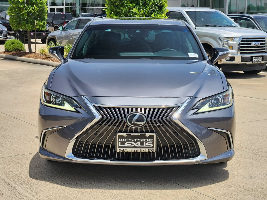 Used 2019 Lexus ES 350 w/ Premium Package FWD image 2