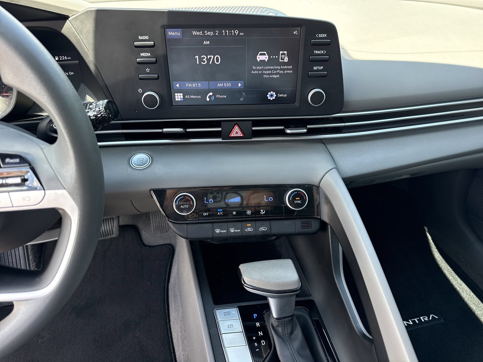 Used 2023 Hyundai Elantra SEL FWD image 26