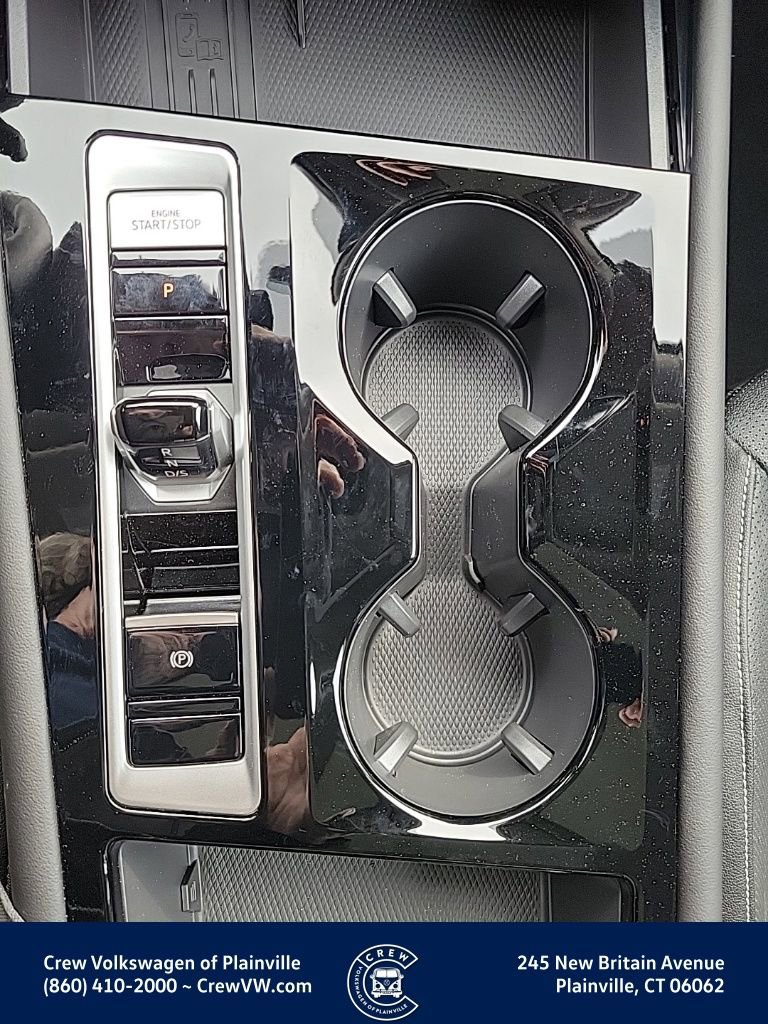 New 2026 Volkswagen Atlas SE image 8