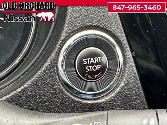 Used 2017 Nissan Rogue SV image 15