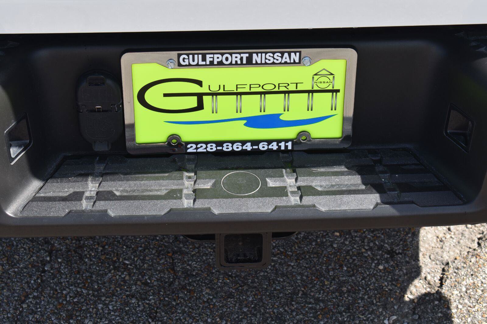 Certified 2025 Nissan Frontier SV w/ SV Convenience Package RWD image 9