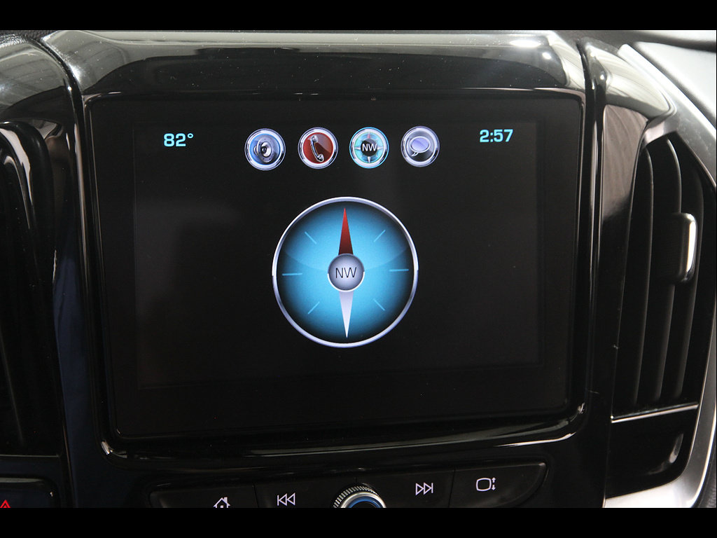 Used 2018 Chevrolet Traverse LT AWD/4WD image 12