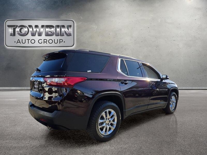 Used 2020 Chevrolet Traverse LT w/ LPO, Cargo Package FWD image 5
