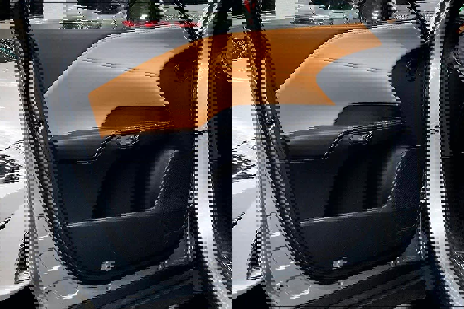 Used 2025 Lexus RX 350h w/ Convenience Package image 21