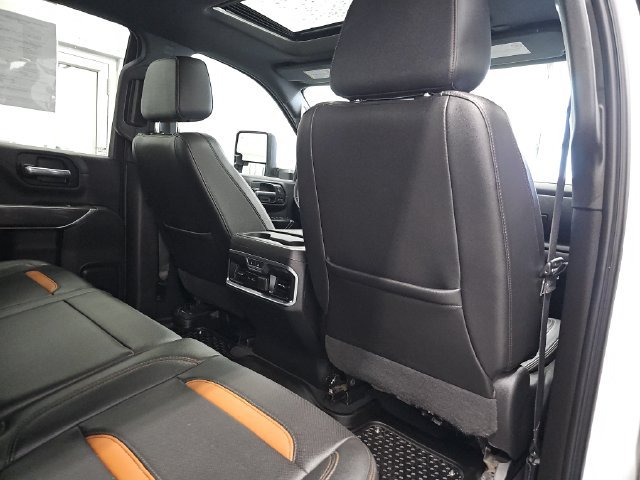 Used 2021 GMC Sierra 2500 AT4 w/ AT4 Premium Plus Package AWD/4WD image 30