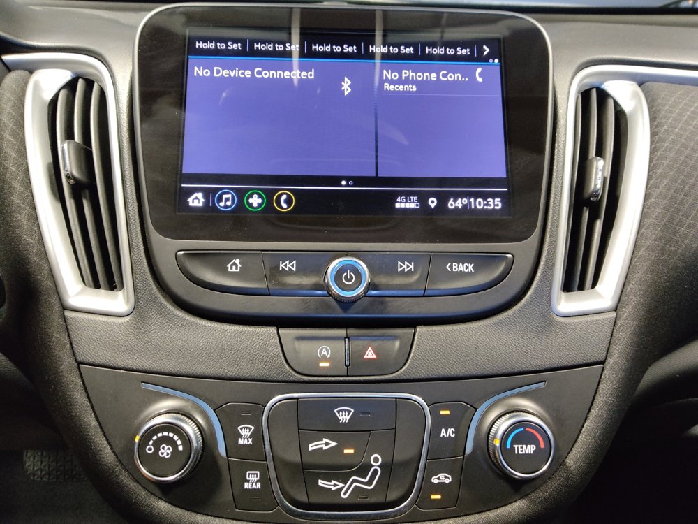 Used 2020 Chevrolet Malibu LS image 25