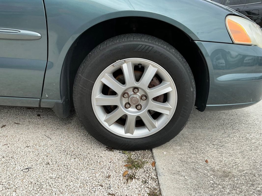 Used 2006 Chrysler Sebring GTC w/ Security Group image 29