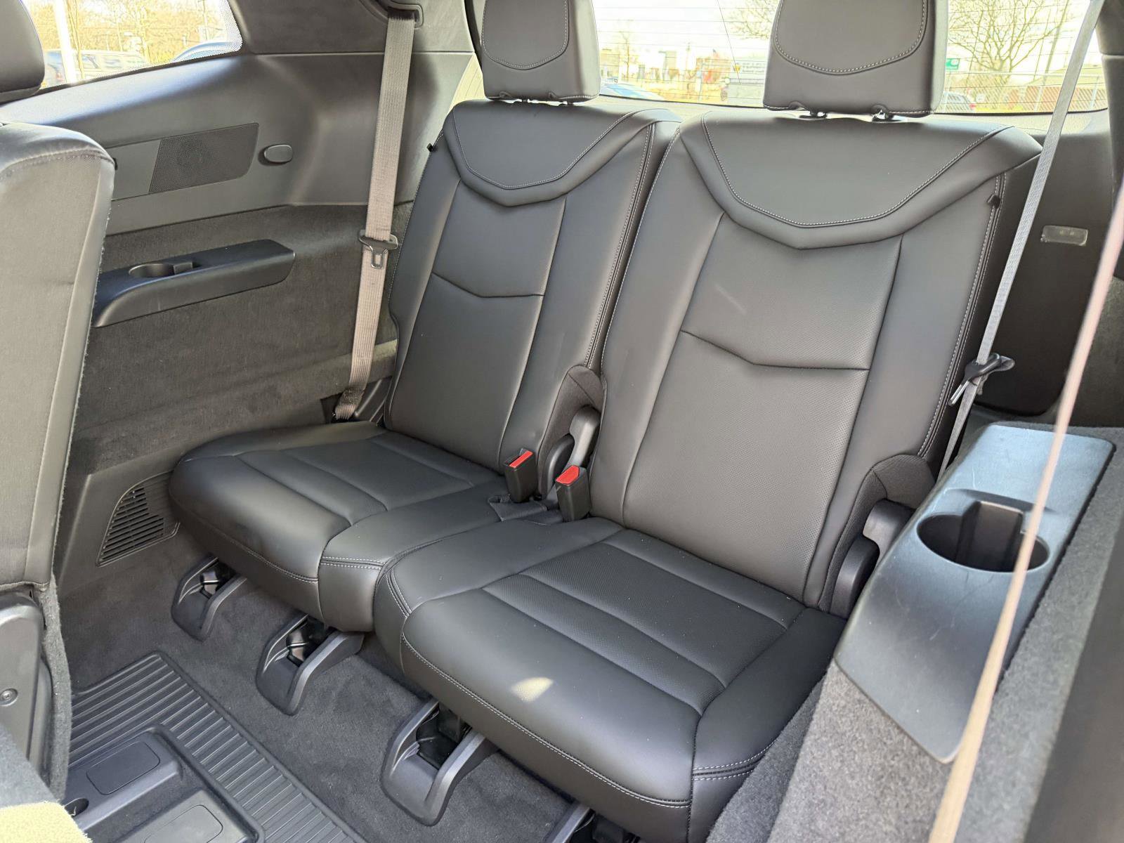 Used 2020 Cadillac XT6 Premium Luxury FWD image 16