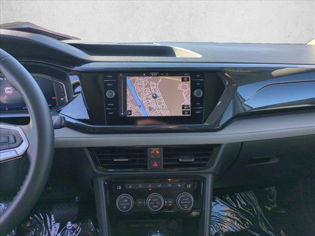 Used 2022 Volkswagen Taos SEL w/ Panoramic Sunroof Package image 15