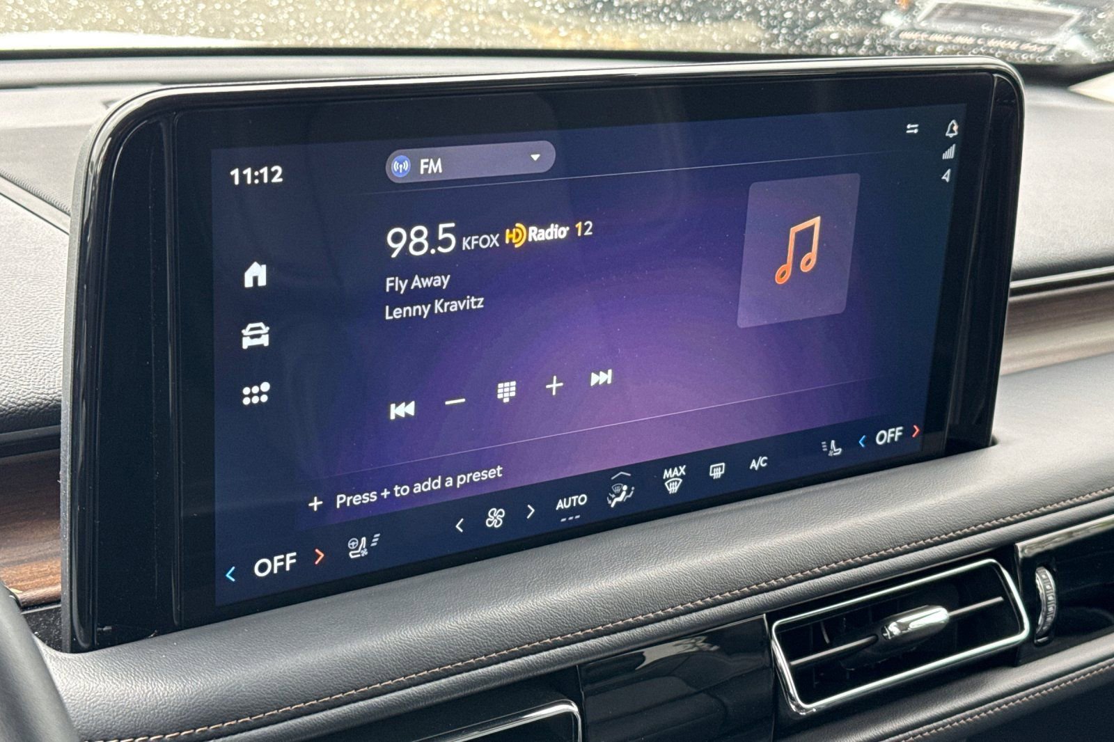 Used 2025 Lincoln Aviator Reserve w/ Luxury Package image 17