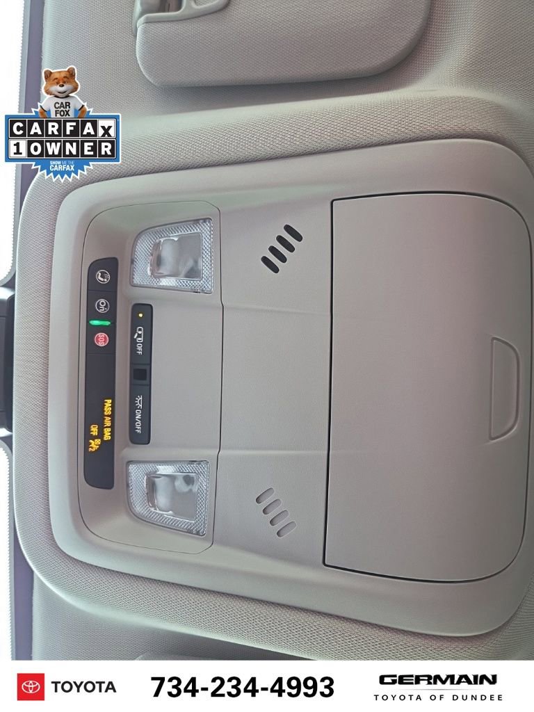 Used 2023 GMC Acadia SLE w/ Driver Convenience Package AWD/4WD image 34