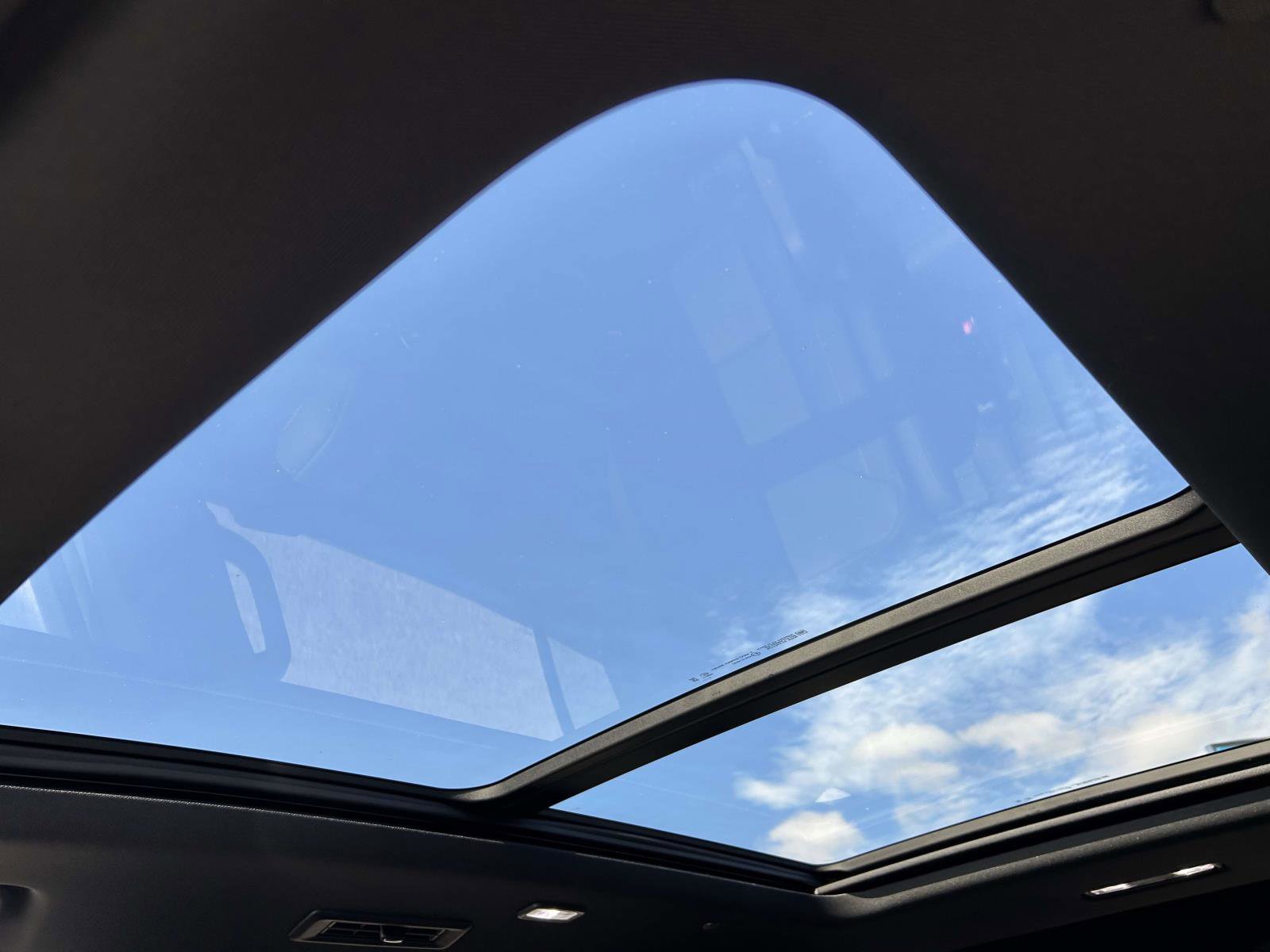 New 2026 Chevrolet Traverse Z71 w/ LPO, Floor Liner Package image 11