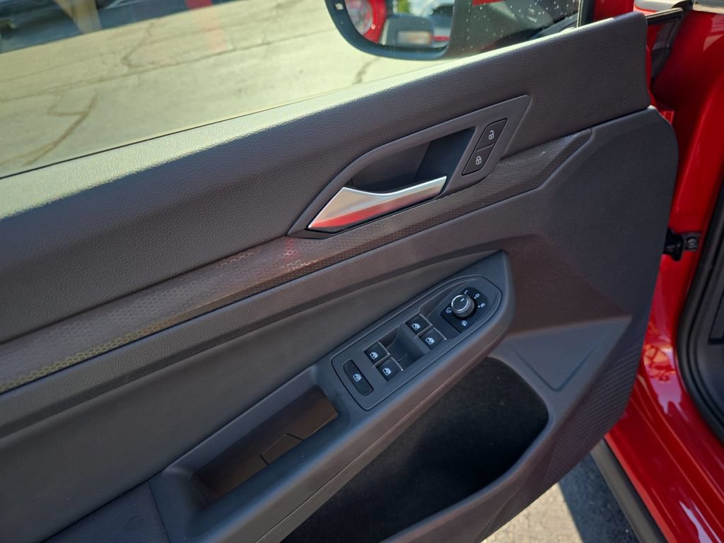 Certified 2024 Volkswagen GTI SE FWD image 16