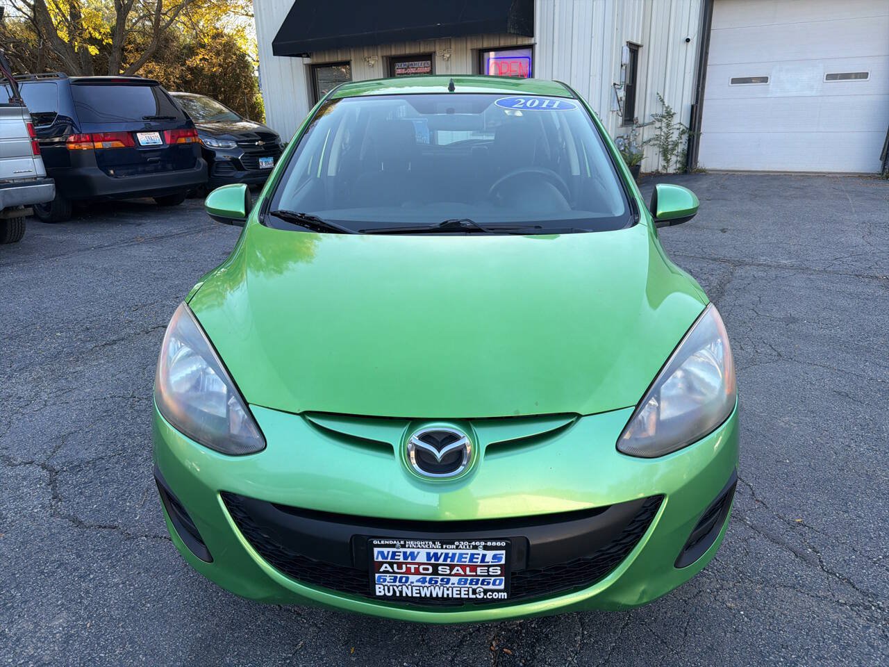 Used 2011 MAZDA MAZDA2 Sport FWD image 2