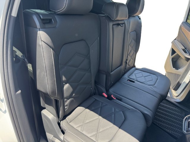 New 2026 Volkswagen Atlas SE FWD image 14