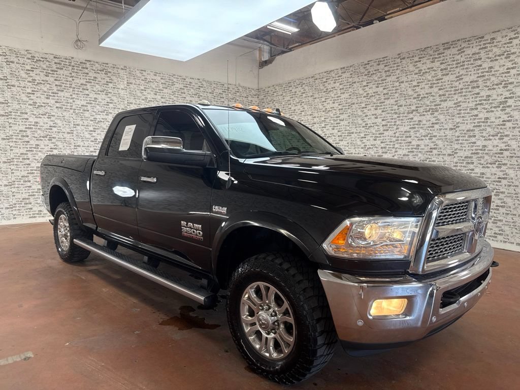 Used 2017 RAM 3500 Laramie w/ Convenience Group AWD/4WD image 1
