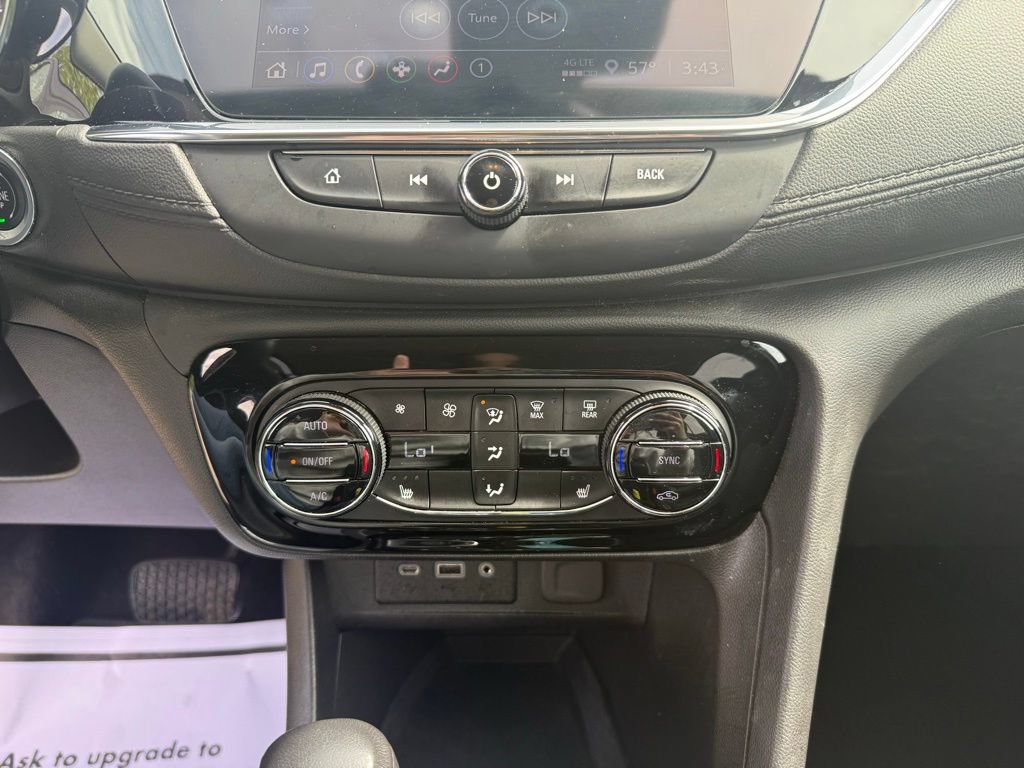 Used 2023 Buick Encore GX Essence FWD image 38