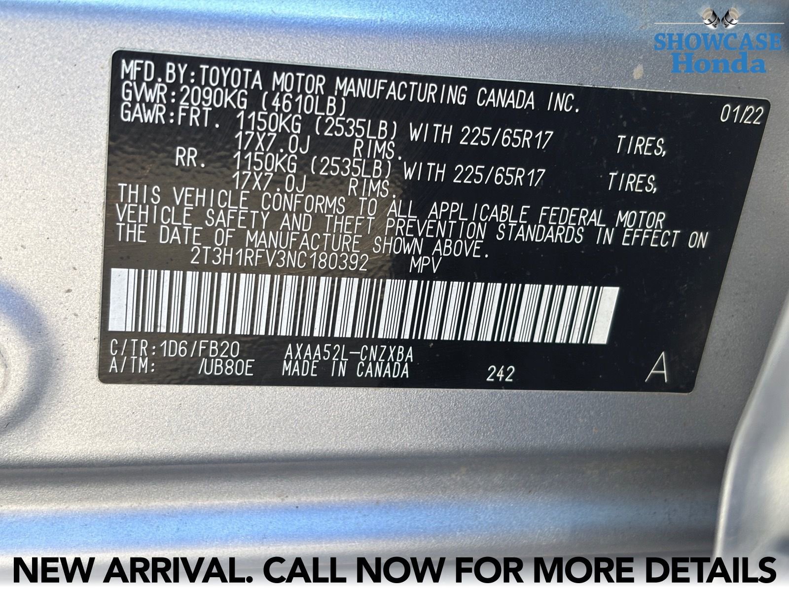 Used 2022 Toyota RAV4 LE w/ Carpet Mat Package (TMS) image 15