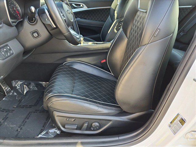 Used 2021 Genesis G70 3.3T w/ Sport Package AWD/4WD image 17
