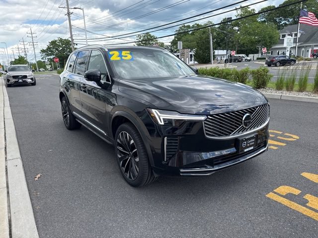 Certified 2025 Volvo XC90 B6 Plus AWD/4WD image 6